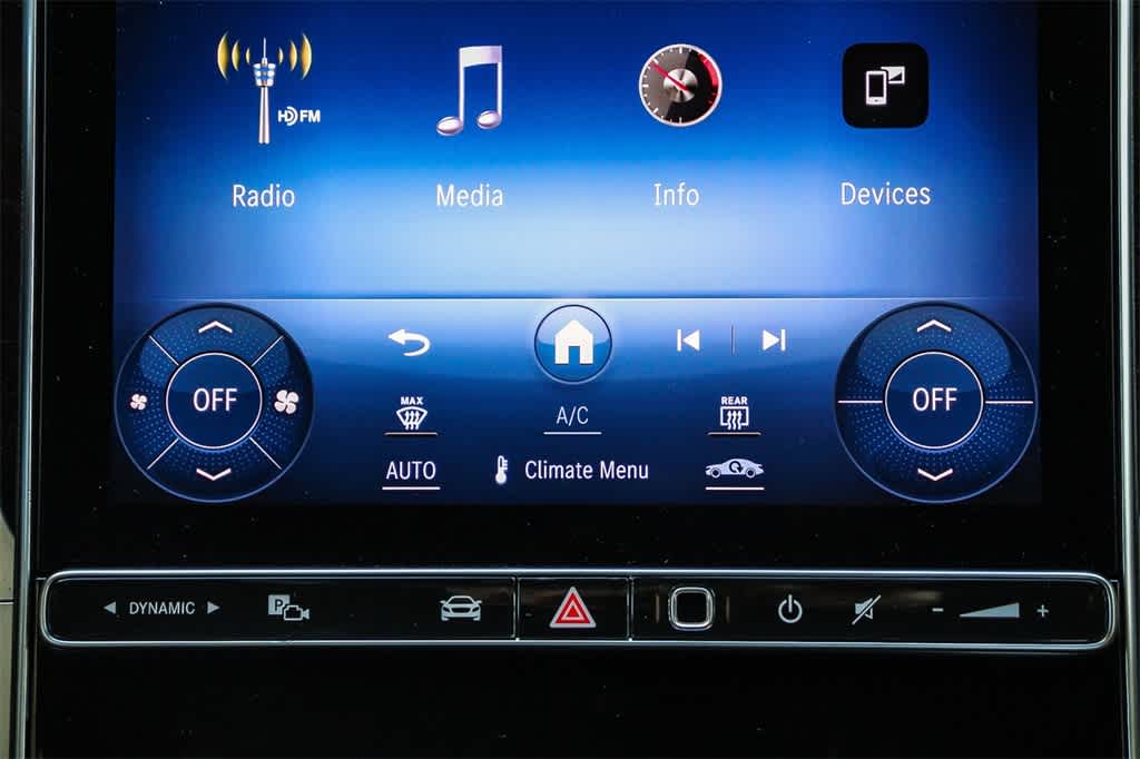 Thumbnail: 2023 Mercedes-Benz C-Class - 11