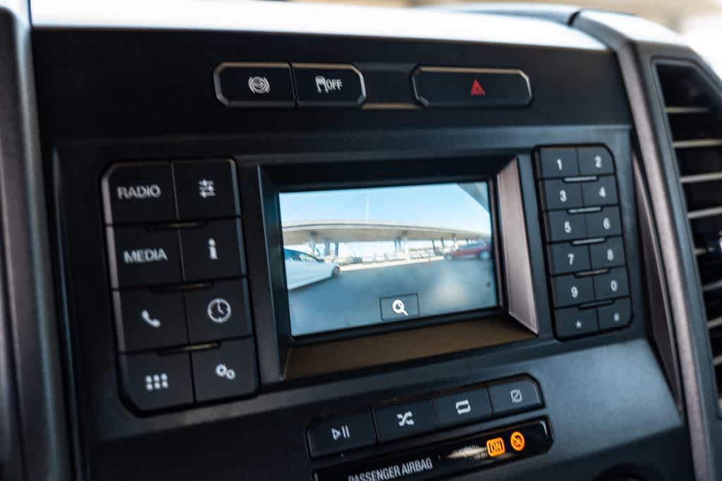 Thumbnail: 2020 Ford F-350 - 22