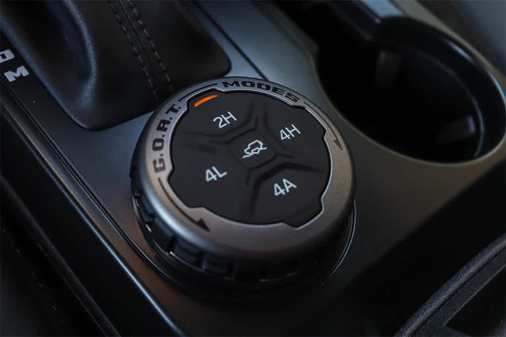 Thumbnail: 2025 Ford Bronco - 21