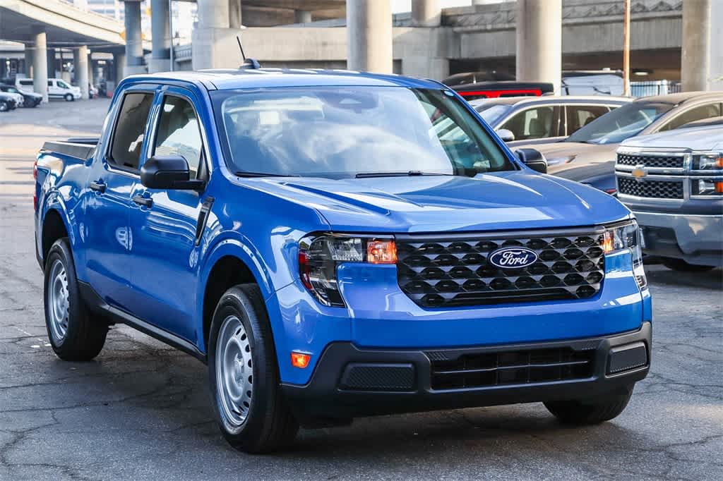 Thumbnail: 2026 Ford Maverick - 3