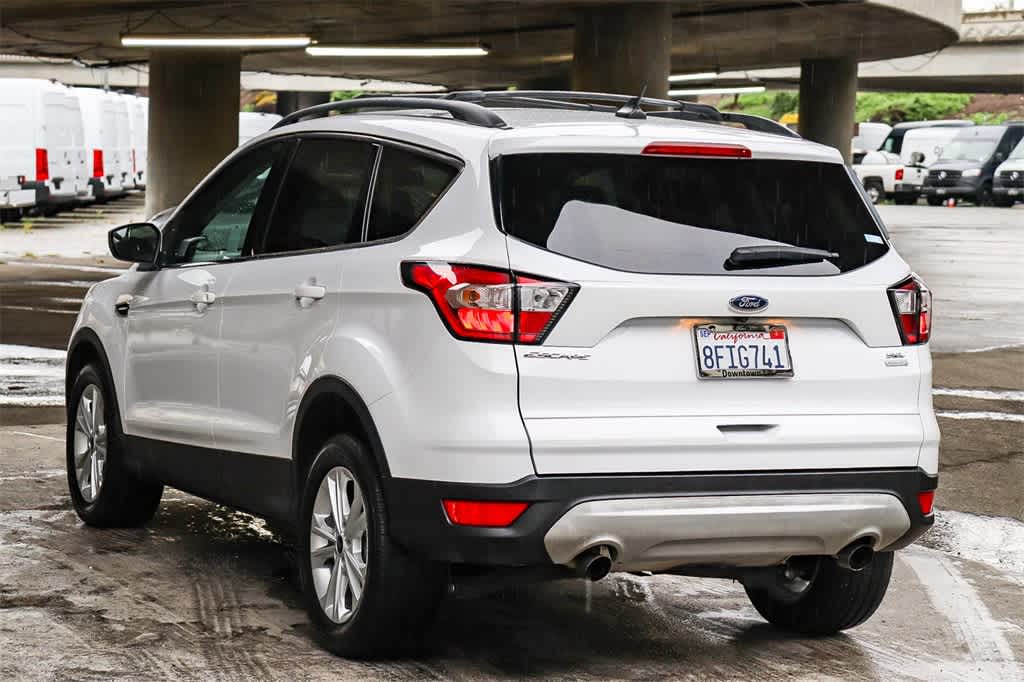 Thumbnail: 2018 Ford Escape - 6