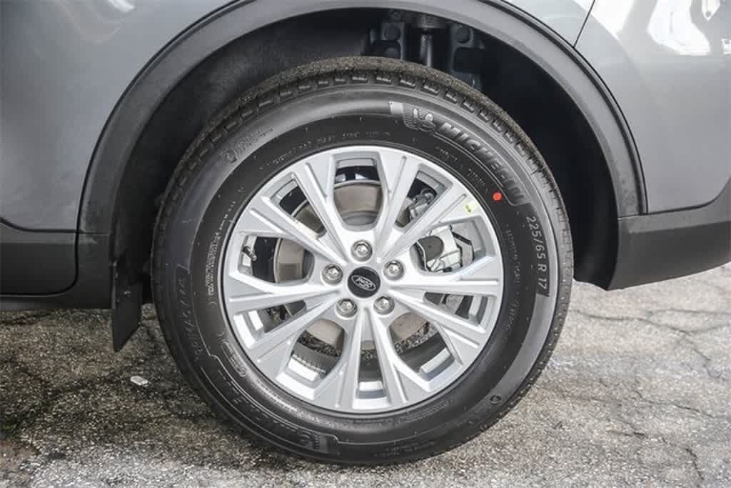 Thumbnail: 2024 Ford Escape - 10