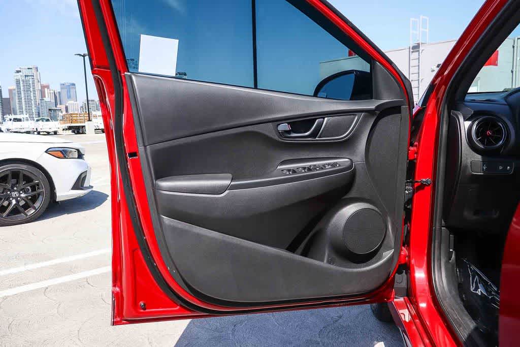 Thumbnail: 2022 Hyundai Kona - 22
