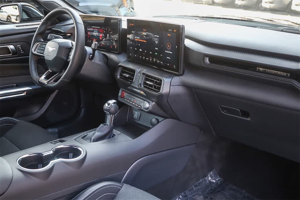 Thumbnail: 2025 Ford Mustang - 13