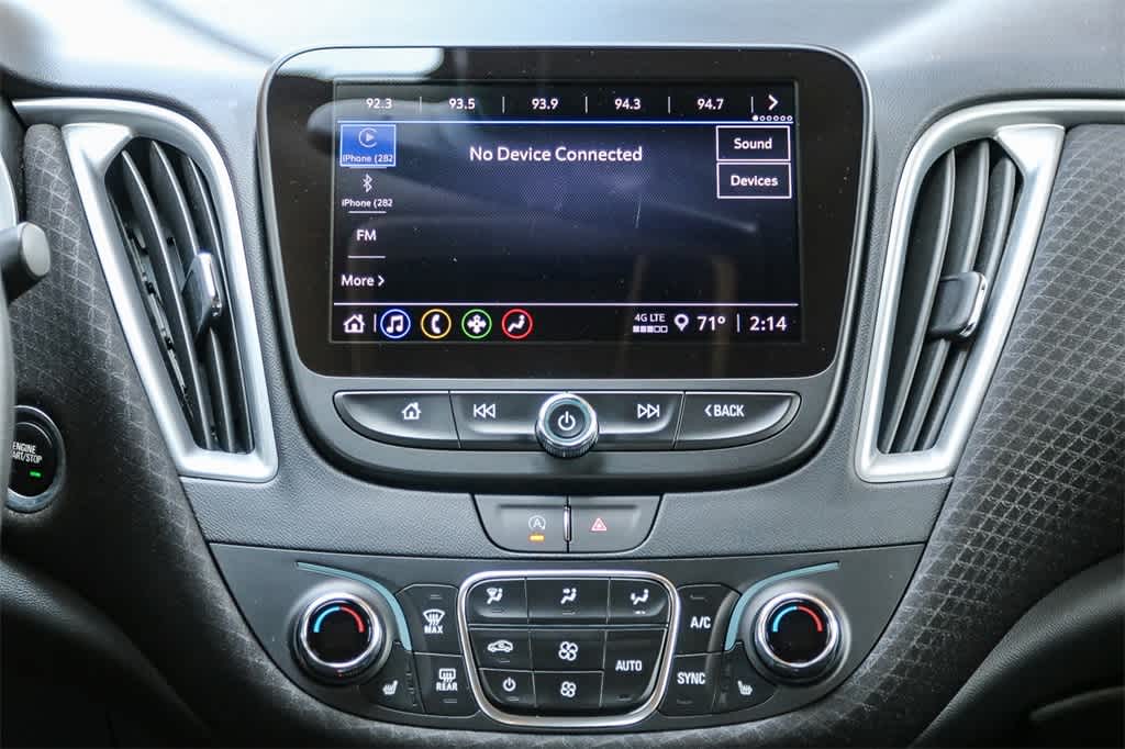 Thumbnail: 2023 Chevrolet Malibu - 14