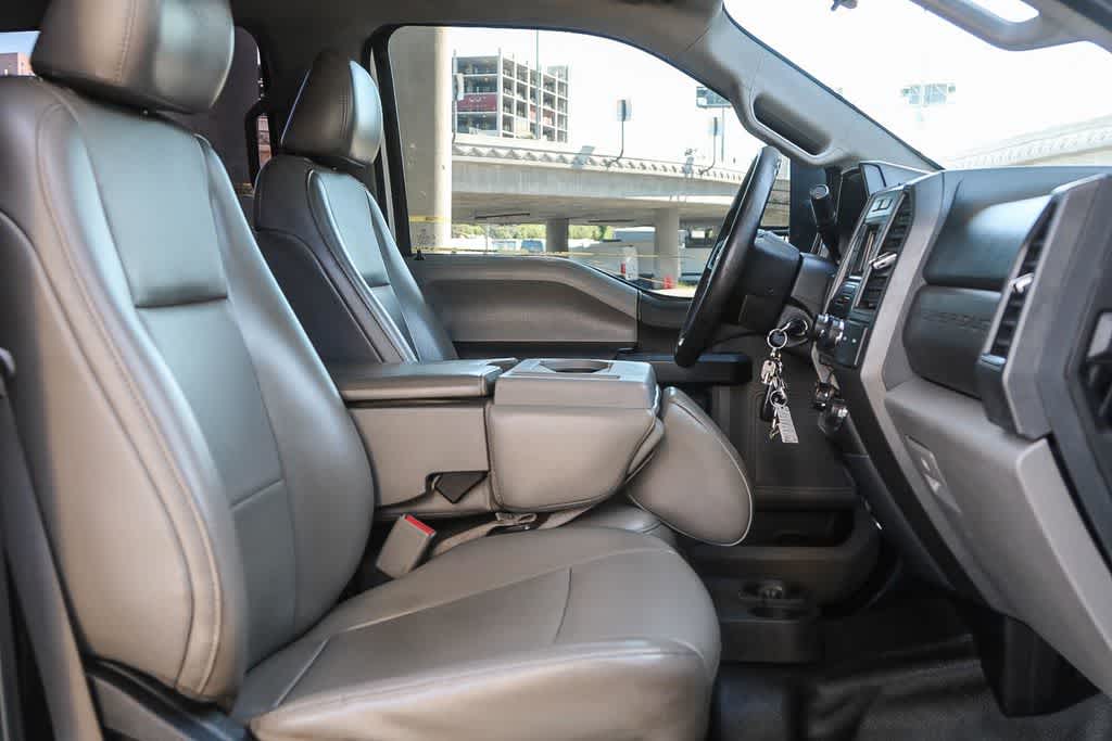 Thumbnail: 2017 Ford F-550 - 17