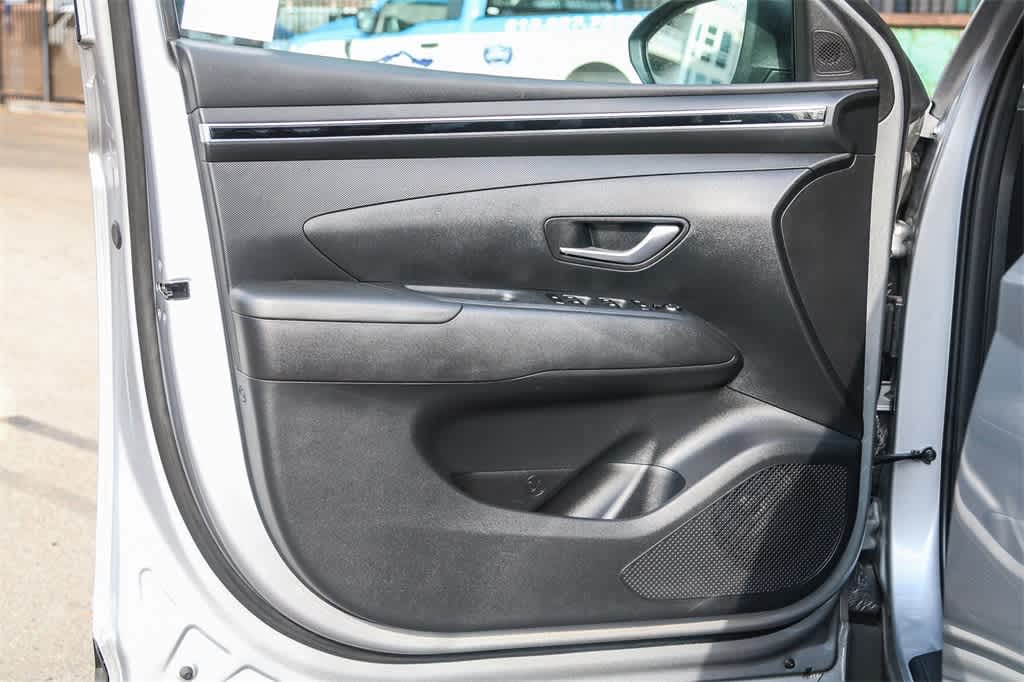 Thumbnail: 2022 Hyundai Tucson - 18