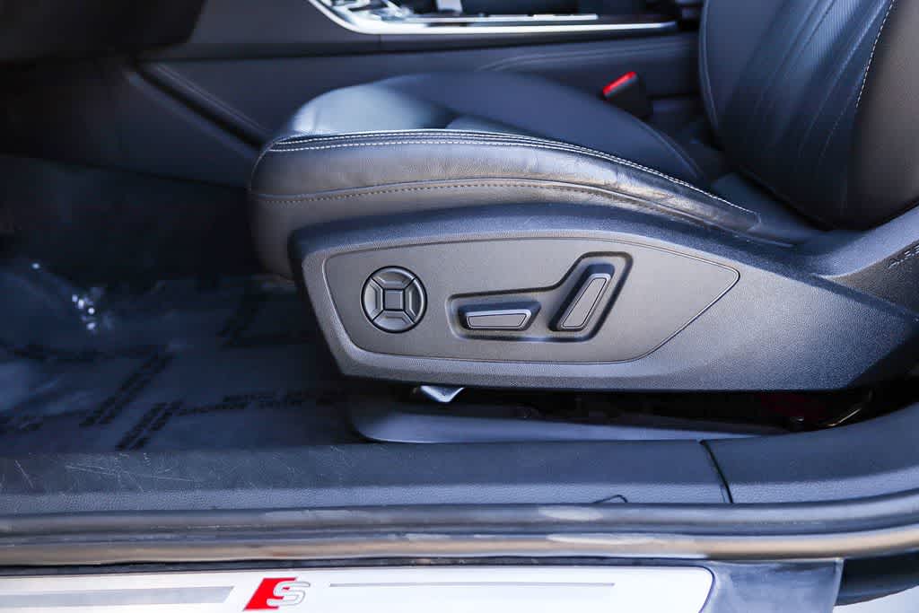 Thumbnail: 2019 Audi A6 - 19