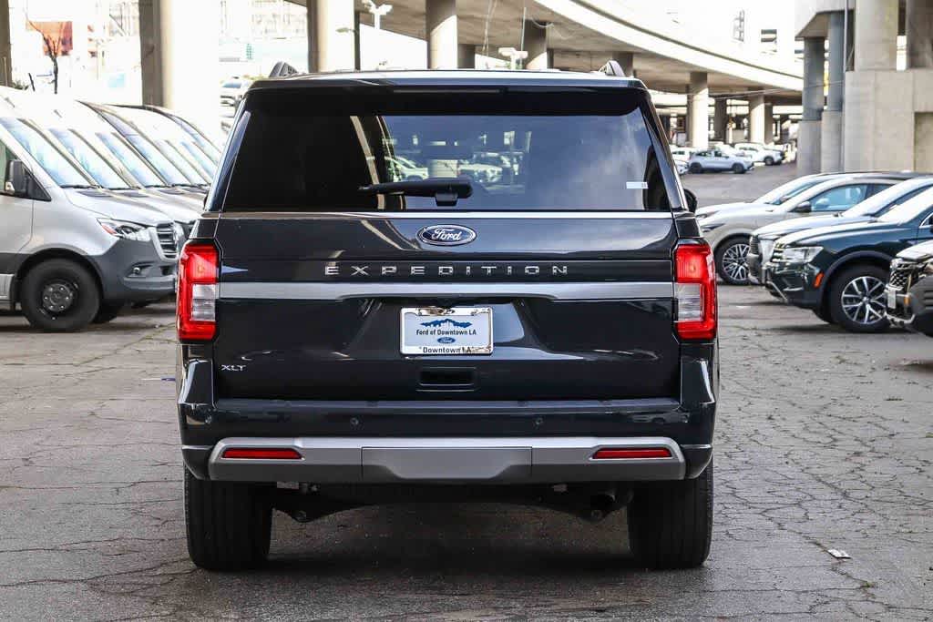 Thumbnail: 2022 Ford Expedition - 5