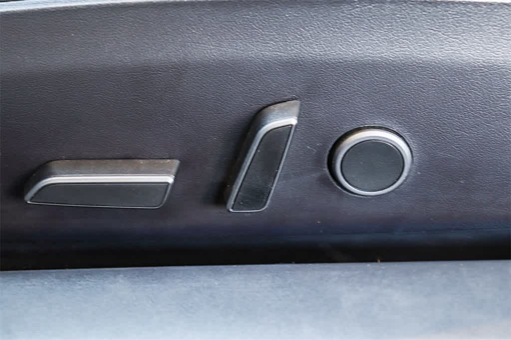 Thumbnail: 2021 Tesla Model 3 - 18