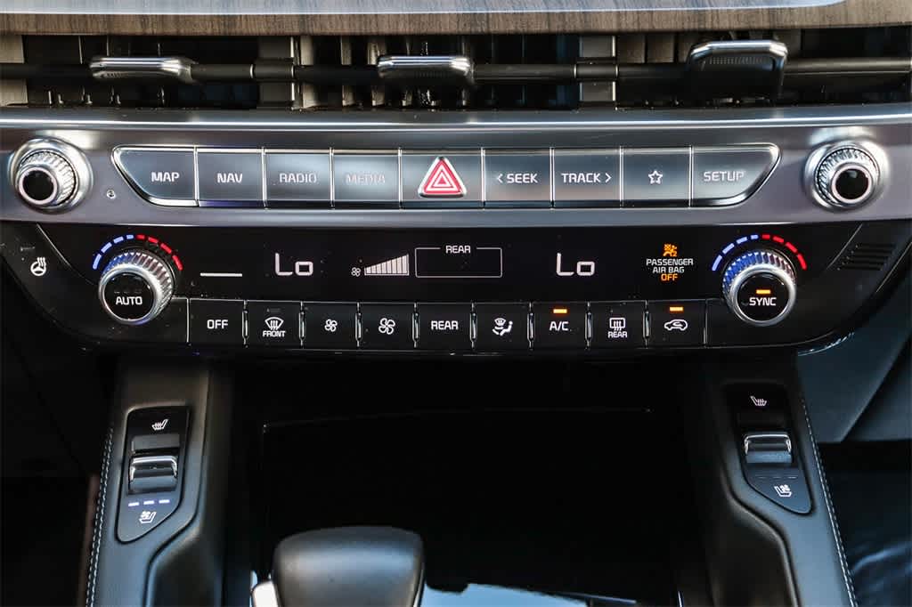 Thumbnail: 2023 Kia Telluride - 14