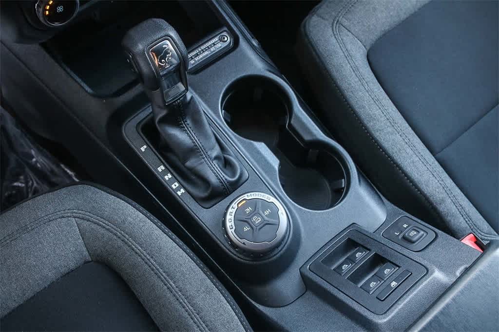 Thumbnail: 2022 Ford Bronco - 21