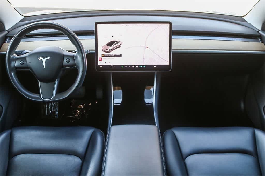 Thumbnail: 2018 Tesla Model 3 - 12