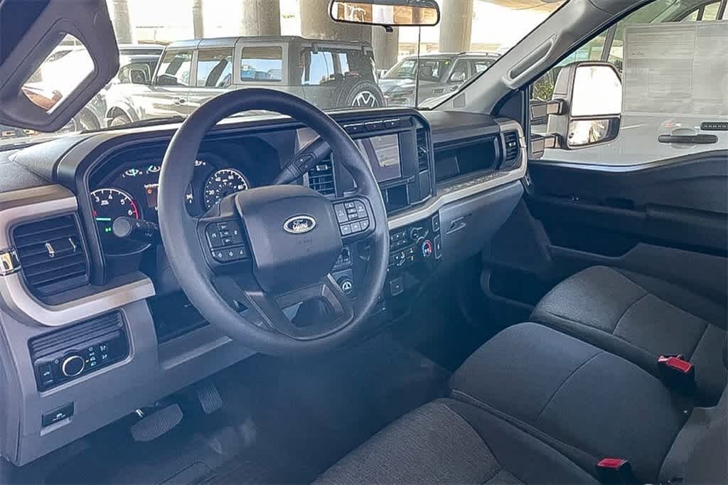 Thumbnail: 2024 Ford F-250 - 11