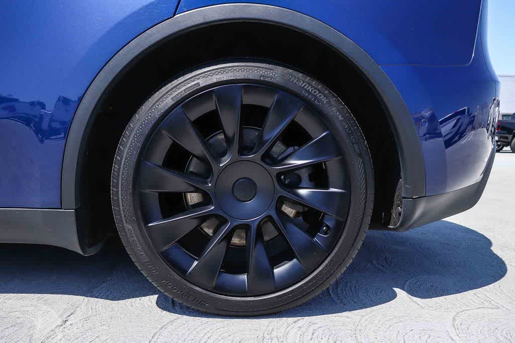 Thumbnail: 2021 Tesla Model Y - 10