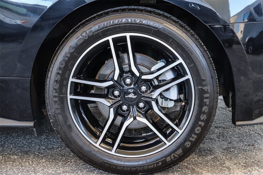 Thumbnail: 2022 Ford Mustang - 10