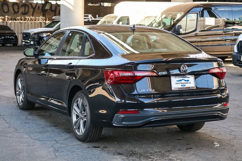 Thumbnail: 2024 Volkswagen Jetta - 8