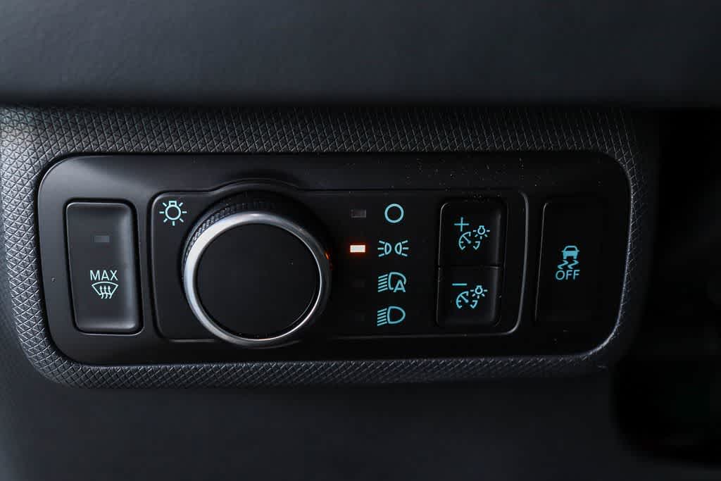 Thumbnail: 2025 Ford Mustang Mach-E - 22