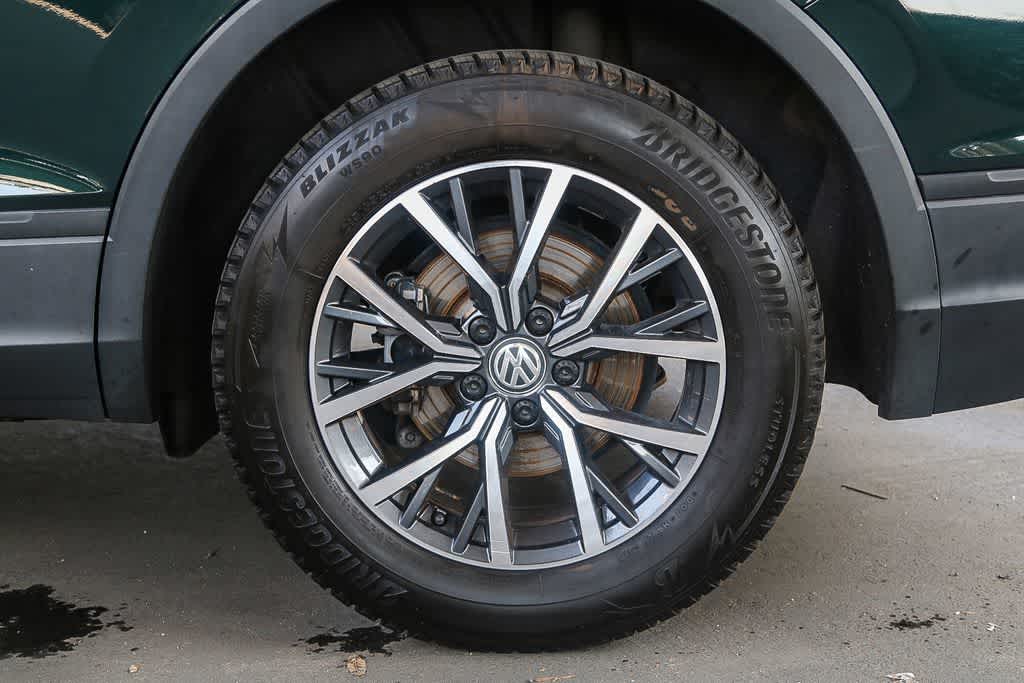Thumbnail: 2019 Volkswagen Tiguan - 10