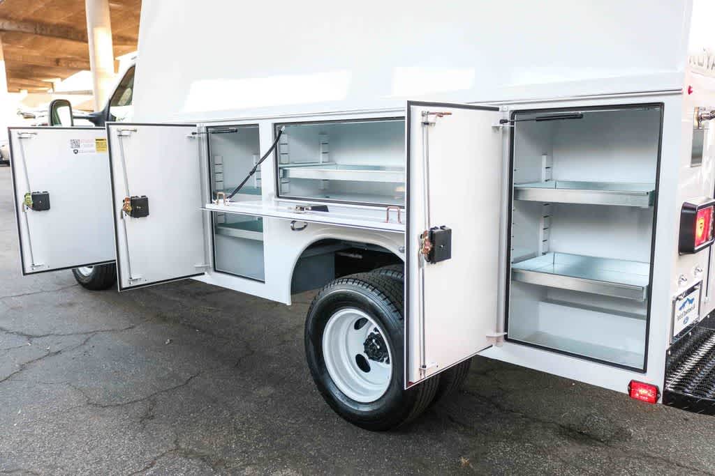 Thumbnail: 2026 Ford Econoline - 11