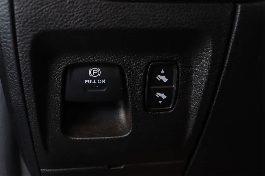 Thumbnail: 2022 RAM 1500 - 22