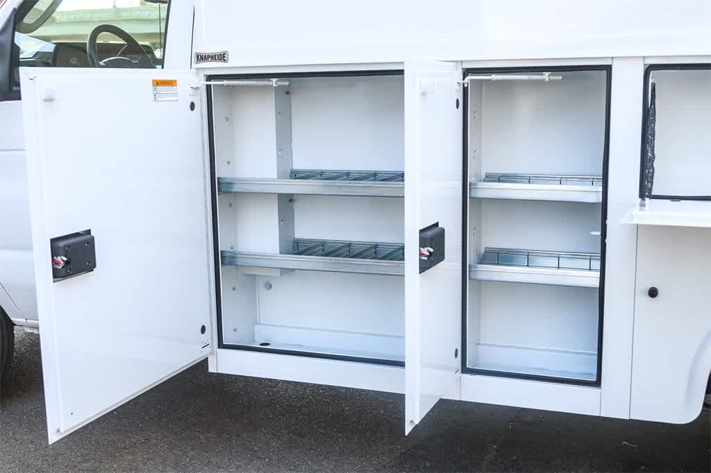 Thumbnail: 2026 Ford Econoline - 14