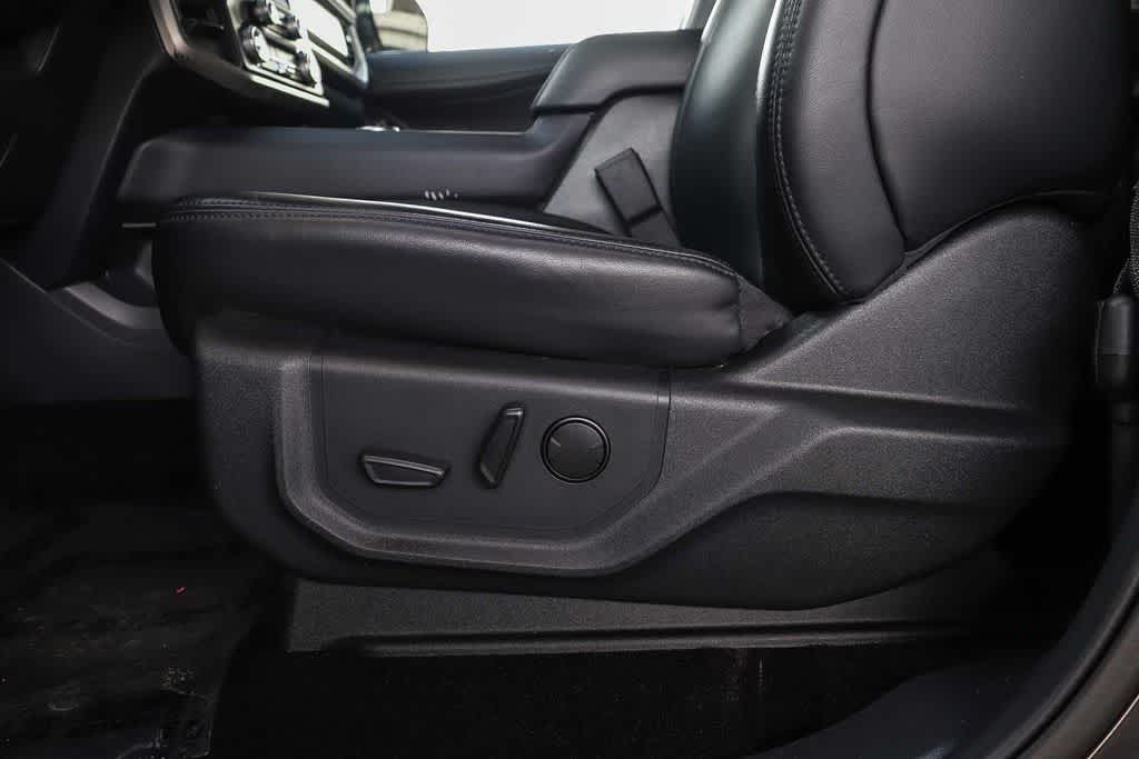 Thumbnail: 2022 Ford Expedition - 21