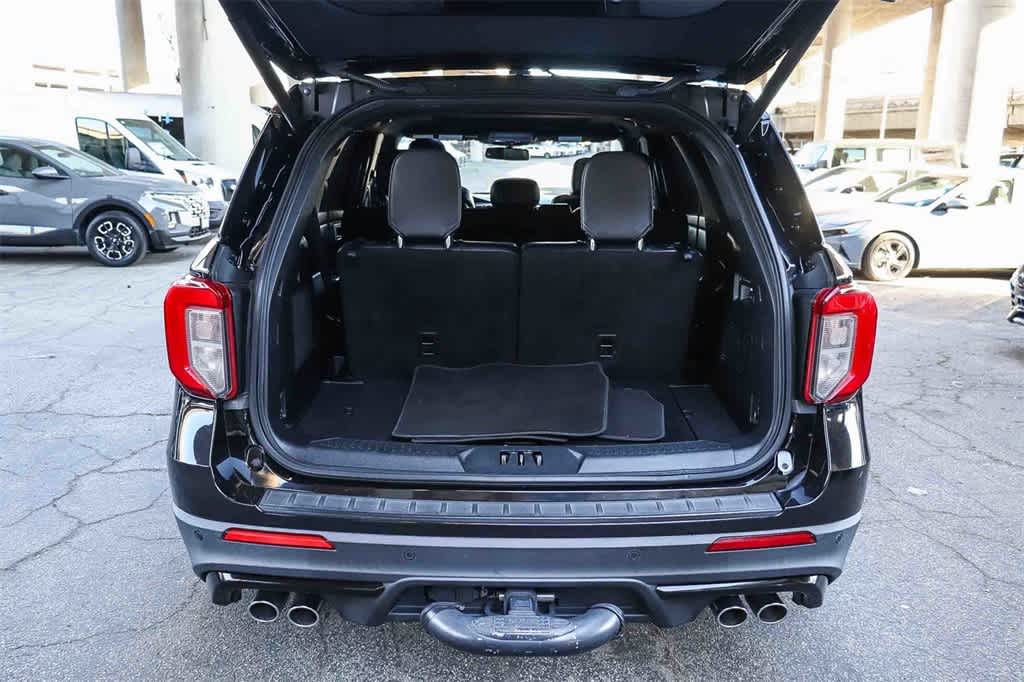 Thumbnail: 2020 Ford Explorer - 30