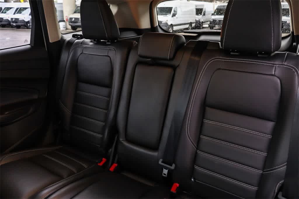 Thumbnail: 2018 Ford Escape - 18