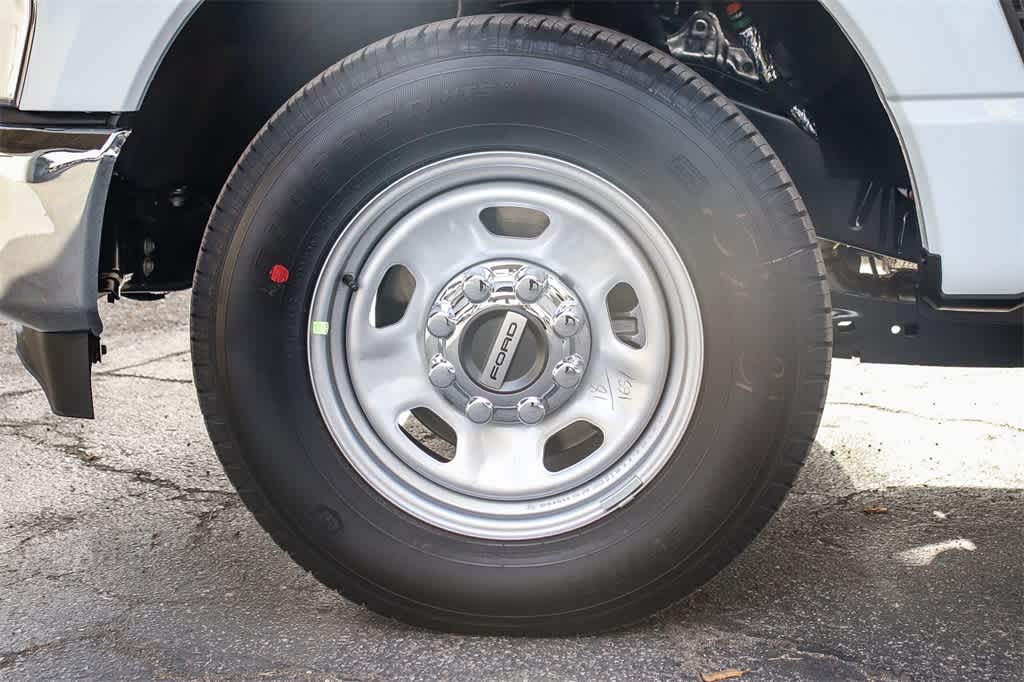 Thumbnail: 2026 Ford F-350 - 16