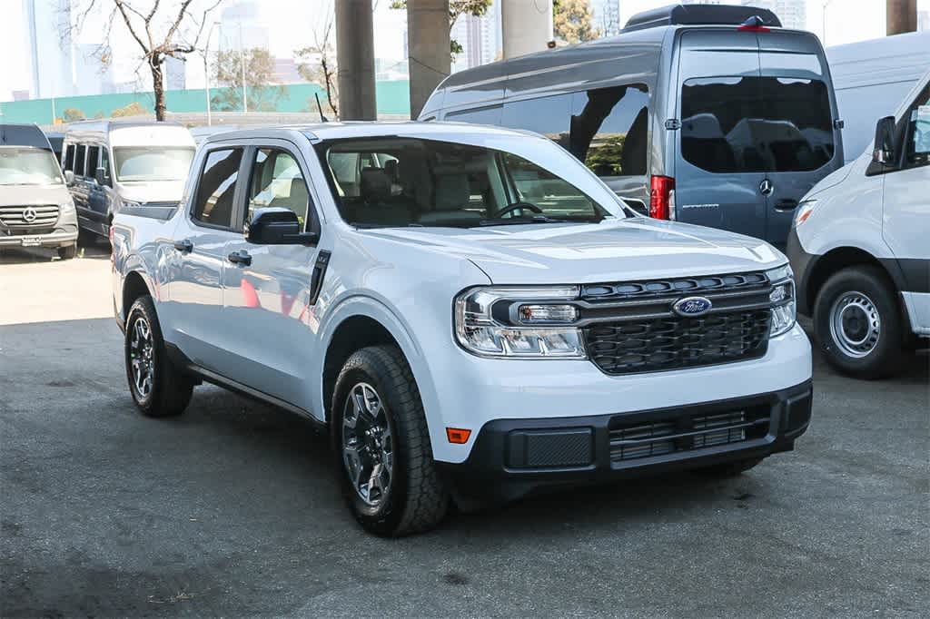 2024 Ford Maverick XLT photo 3