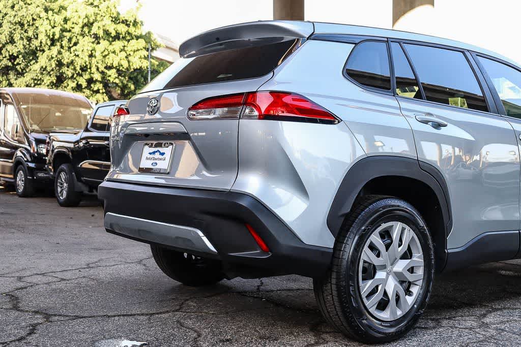 Thumbnail: 2023 Toyota Corolla Cross - 9