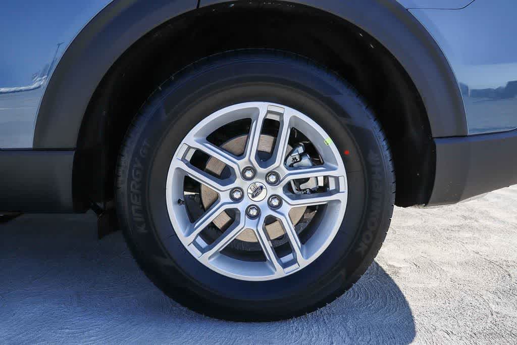 Thumbnail: 2026 Ford Explorer - 10