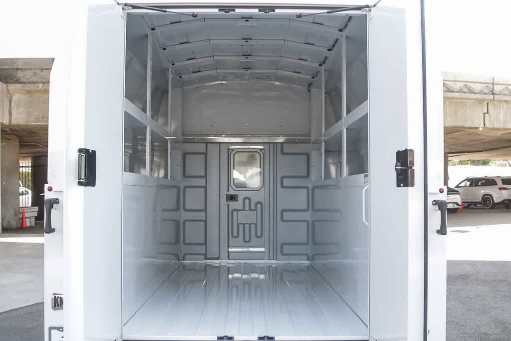 2026 Ford E-Series Cutaway Base - Photo 35