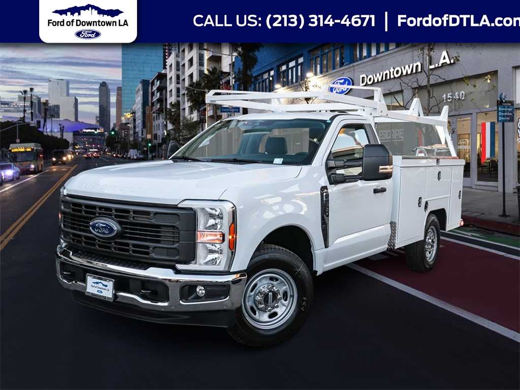 2026 Ford F-250 Super Duty XL's photo