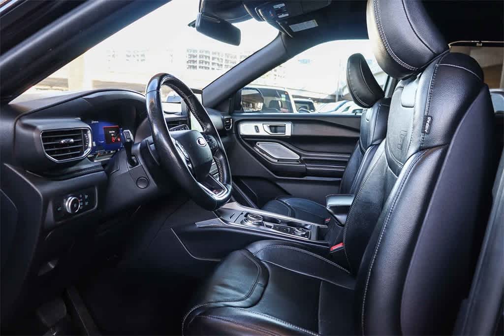 Thumbnail: 2020 Ford Explorer - 18