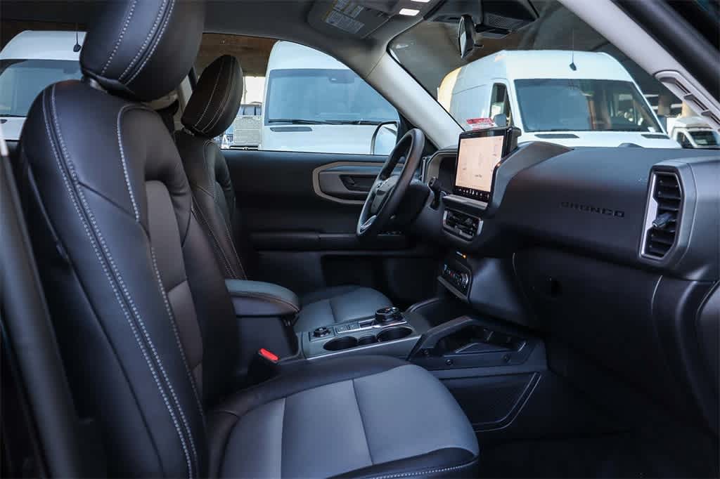 Thumbnail: 2025 Ford Bronco Sport - 15