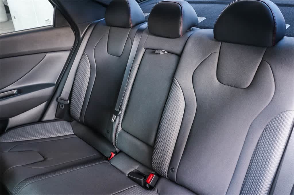 Thumbnail: 2023 Hyundai Elantra - 19