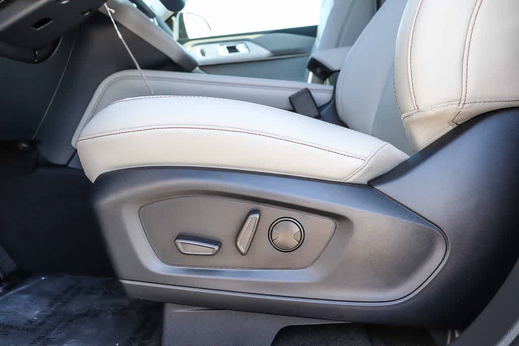 Thumbnail: 2026 Ford Explorer - 22