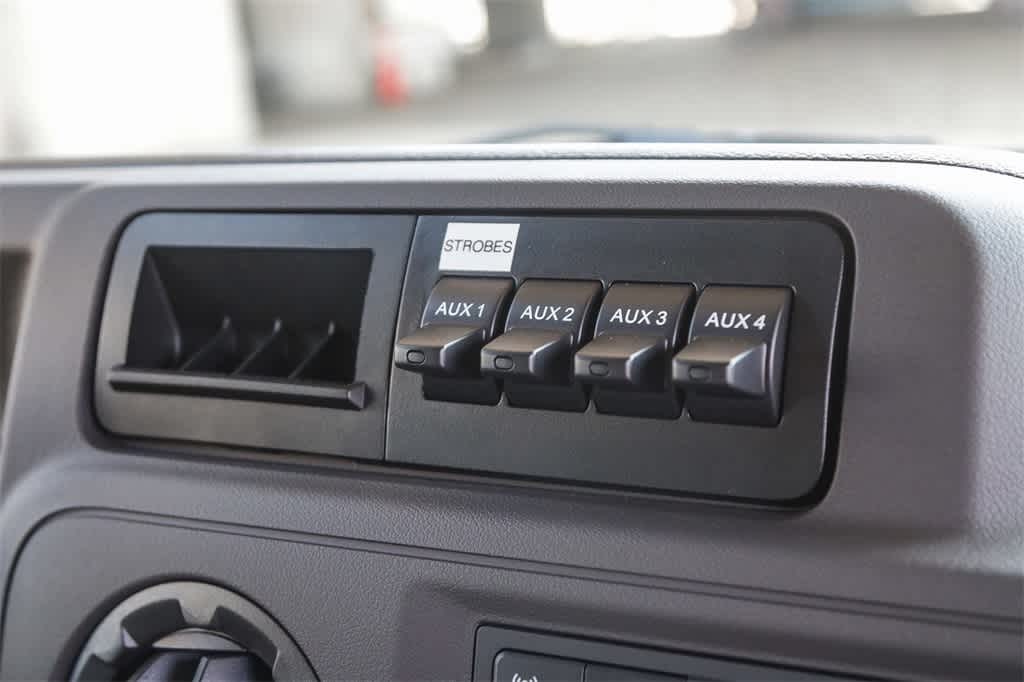 Thumbnail: 2026 Ford Econoline - 23