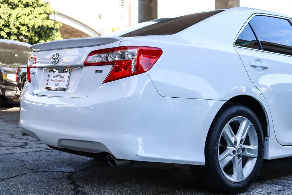 Thumbnail: 2013 Toyota Camry - 9