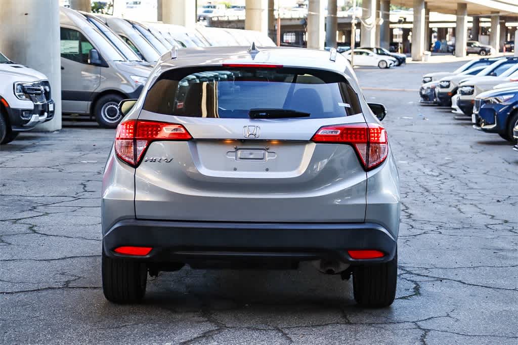 Thumbnail: 2017 Honda HR-V - 5