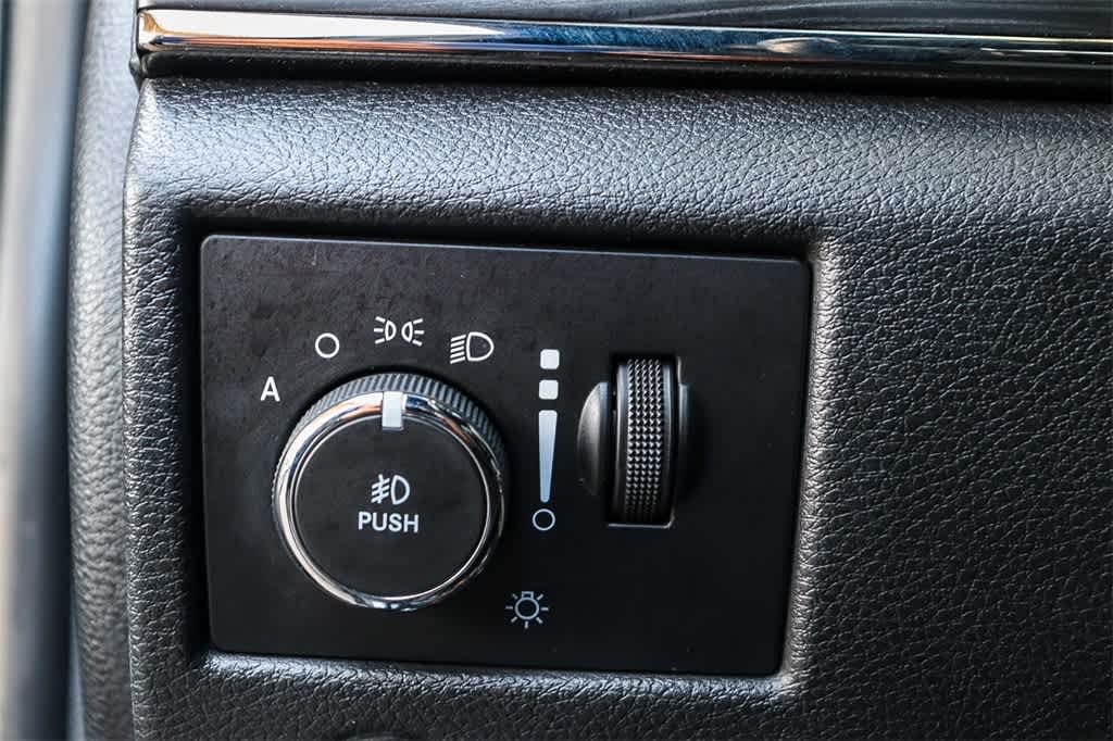 Thumbnail: 2020 Jeep Grand Cherokee - 22