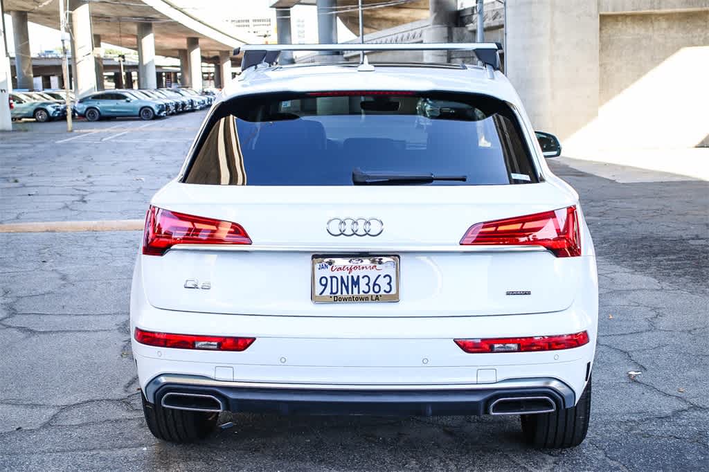 Thumbnail: 2023 Audi Q5 - 7