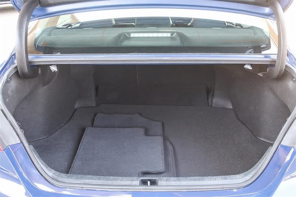 Thumbnail: 2023 Toyota Camry - 25