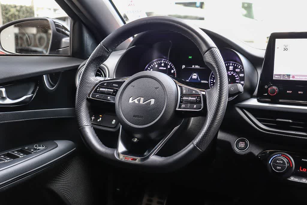 Thumbnail: 2023 Kia Forte - 15