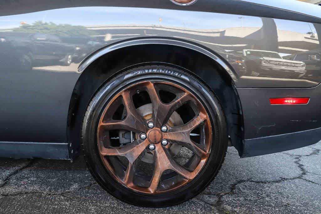 Thumbnail: 2015 Dodge Challenger - 10