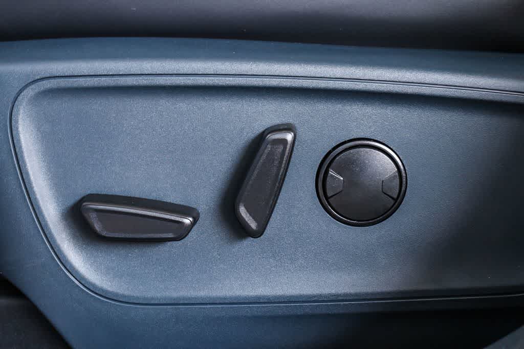 Thumbnail: 2026 Ford Maverick - 21