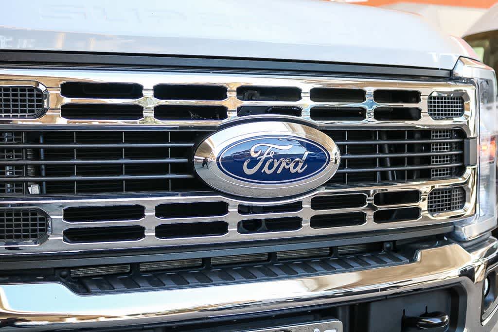 Thumbnail: 2026 Ford F-550 - 5