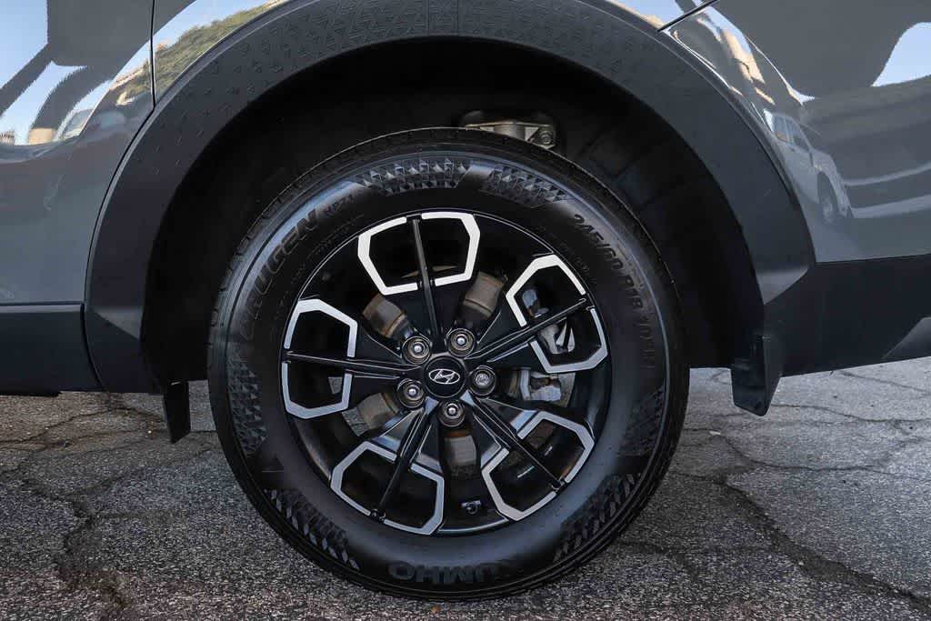 Thumbnail: 2023 Hyundai Santa Cruz - 10